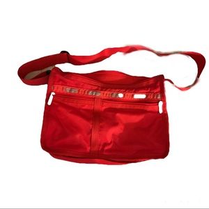 LeSportsac Classic Deluxe Purse